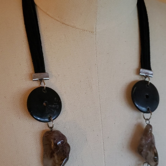 Bohemian tumbled stone fashion necklace - Picture 8 of 11